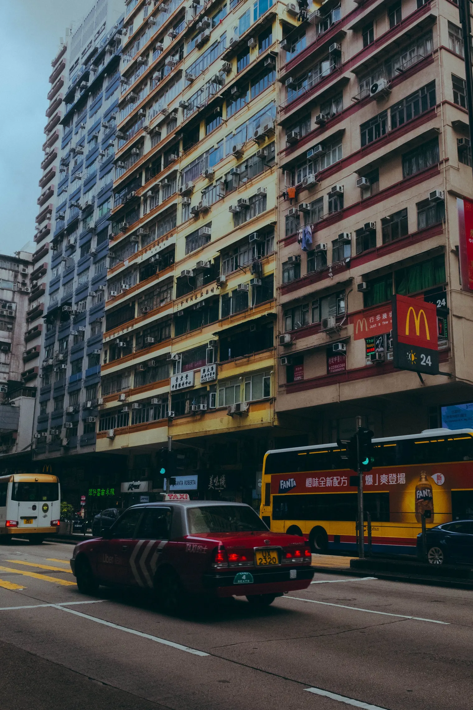Travel and Lifestyle — photograph 13 of 34